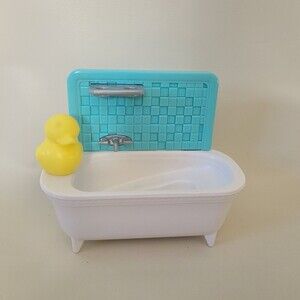 Barbie Skipper Babysitter Doll Toddler Bathtub Duck Parts